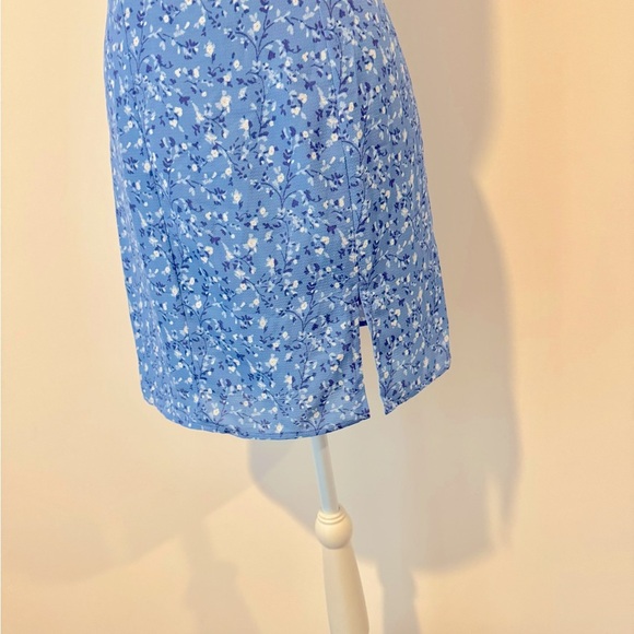 90s Blue Floral Mini Dress with Slit 💙 - Picture 3 of 8